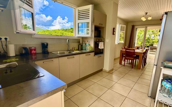 Maison à vendre    4 pièces • 88 m2 Rivière-Salée