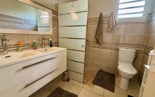 Maison à vendre    4 pièces • 88 m2 Rivière-Salée