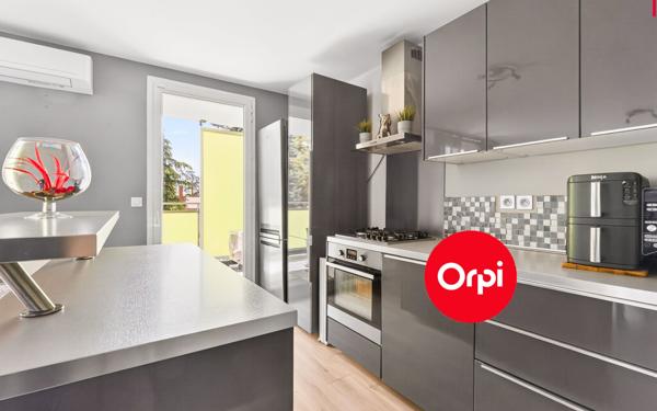 Appartement à vendre    4 pièces • 82,67 m2 Saint-Priest