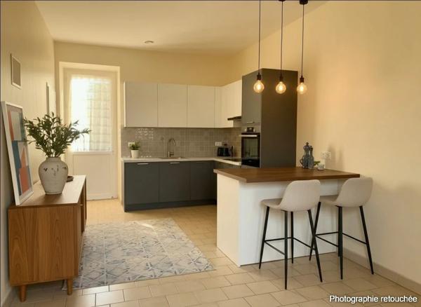 Maison de plain-pied avec dépendance aménageable