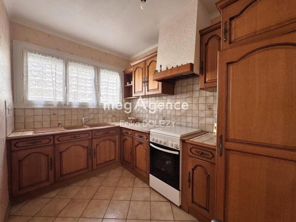 Maison à CHOLET, 49300 - 4 pièces 87m²