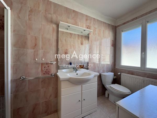 Maison à CHOLET, 49300 - 4 pièces 87m²