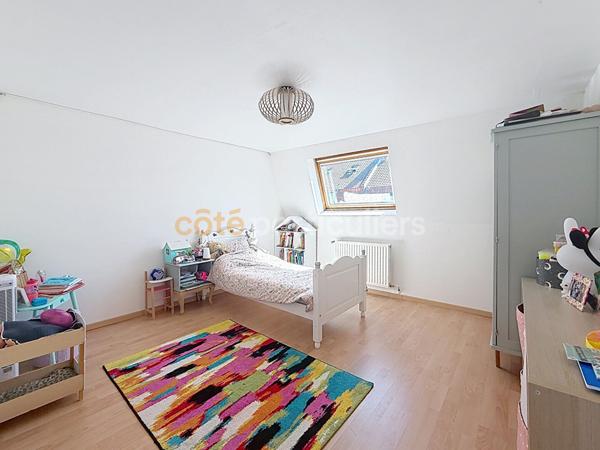 Vente Maison112 m² - 5 Pièces - LA CHAPELLE D ARMENTIERES (59930)