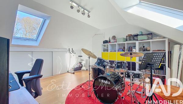 Maison à vendre 8 pièces 160 m² Saint-Rémy-lès-Chevreuse