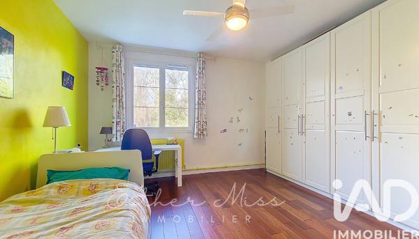 Maison à vendre 8 pièces 160 m² Saint-Rémy-lès-Chevreuse