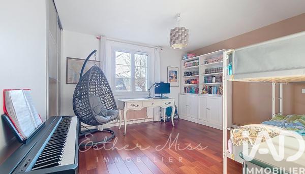 Maison à vendre 8 pièces 160 m² Saint-Rémy-lès-Chevreuse