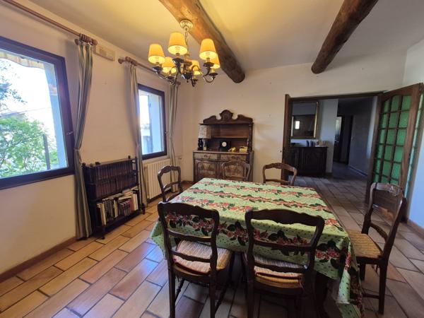 Saint-Rémy-de-Provence (13210) *** SOUS COMPROMIS*** - SAINT-REMY-DE-PCE (13210) - MAISON 5 CHAMBRES AVEC JARDIN ET GARAGE