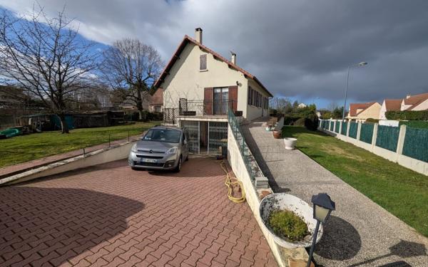 Maison à vendre    6 pièces • 126,29 m2 Évry