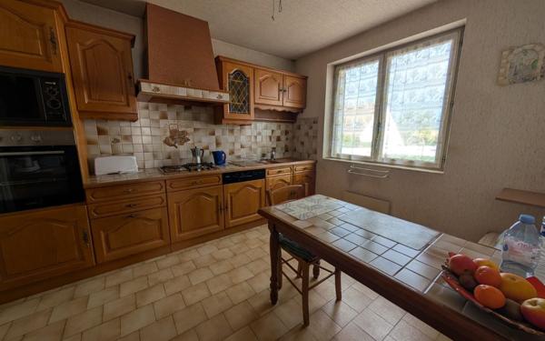 Maison à vendre    6 pièces • 126,29 m2 Évry