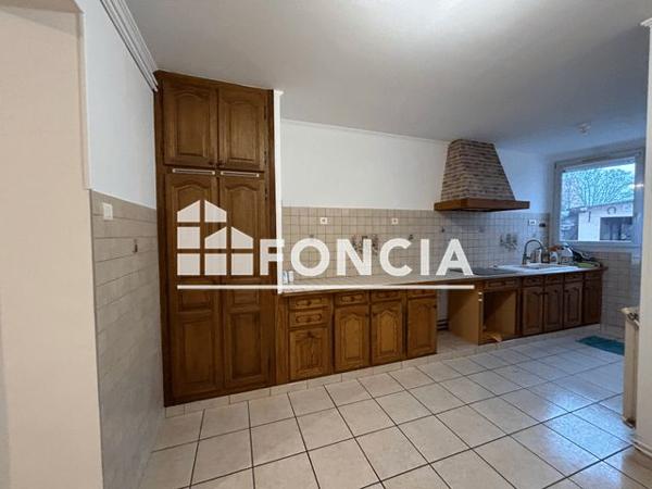 Location Maison 4 pièces 92.7 m² - 133 RUE SAINT ACHEUL Amiens 80000