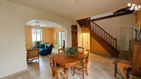 VENDOME CENTRE MAISON 4 CHAMBRES 142m²