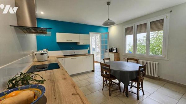 VENDOME CENTRE MAISON 4 CHAMBRES 142m²