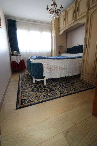 Appartement avec ASCENCEUR à vendre avec 3 CHAMBRES et 5 pièces LA ROCHE SUR YON (85)