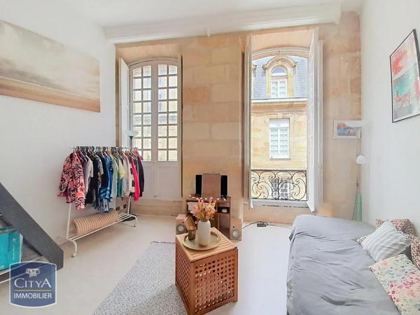 Appartement à vendre 1 pièce 53m² Bordeaux (33000)