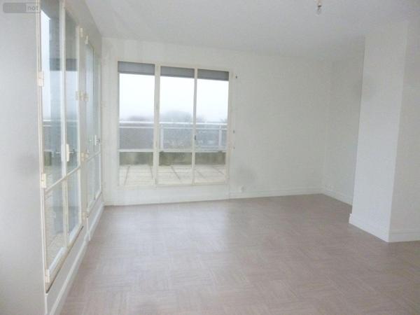 Appartement à vendre à Évreux dans l'Eure (27000), ref : A2857