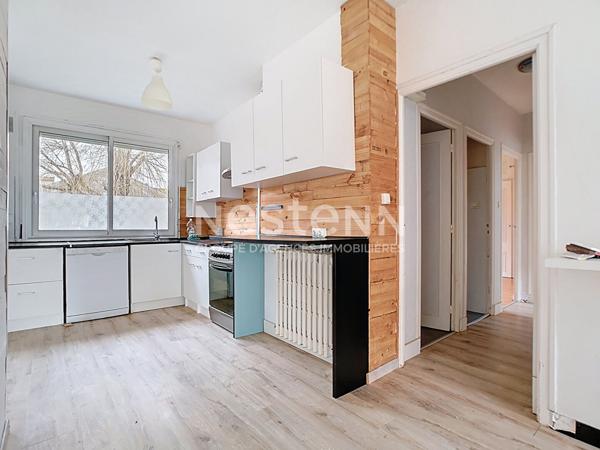 Immeuble à vendre à Brive - Quartier des Rosiers - 1 studio pouvant être aménagé en T2 et un T4.
