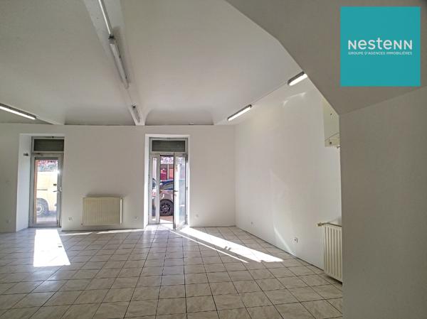 Local commercial à louer de 70 m² à Montbrison - Idéal profession libérale ou commerce