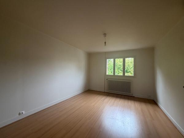 Appartement 3 pièces à louer à Chelles - Réf 131