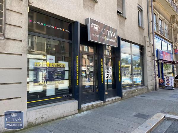 Local commercial à vendre