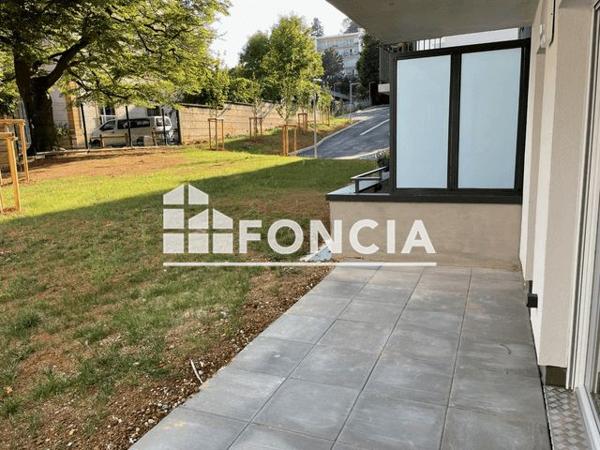 Location Appartement 3 pièces 78.5 m² - 17 - 21 RUE DE LA CROIX D'AUYOT Nancy 54000