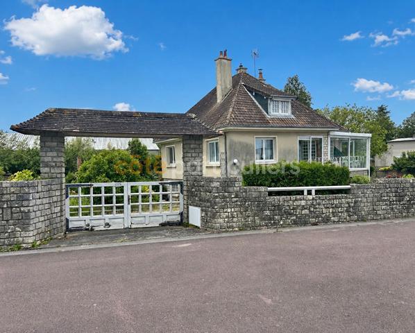Vente
                Maison90,5 m² - 5 Pièces -
                    CARENTAN LES MARAIS (50500)