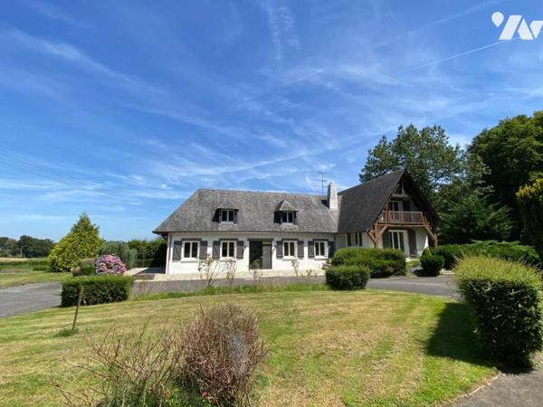 A VENDRE - PAVILLON D'ARCHITECTE - SAINT-PIERRE-LA-COUR