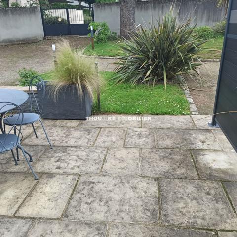 44230 ST SEBASTIEN SUR LOIRE ST SEBASTIEN S/LOIRE T2 MEUBLE CALME ET VERDOYANT PROCHE BORD DE LOIRE