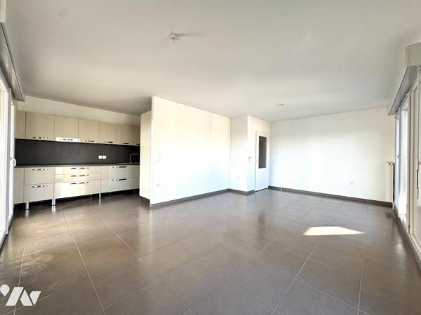 Tinqueux, T4 avec ascenseur, terrasses et garage