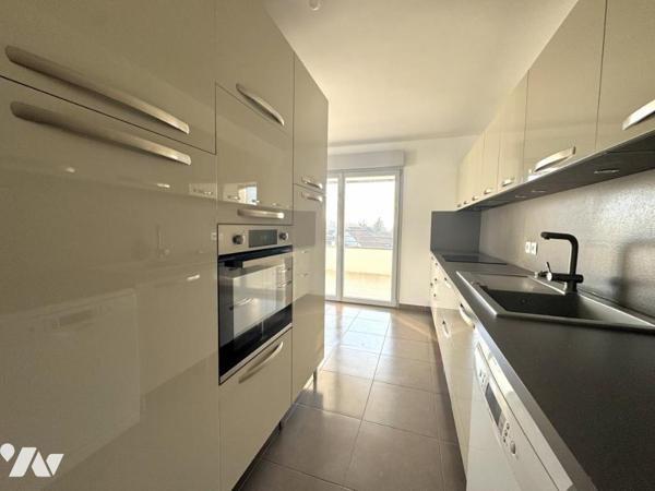 Tinqueux, T4 avec ascenseur, terrasses et garage