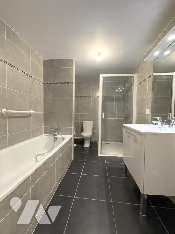 Tinqueux, T4 avec ascenseur, terrasses et garage