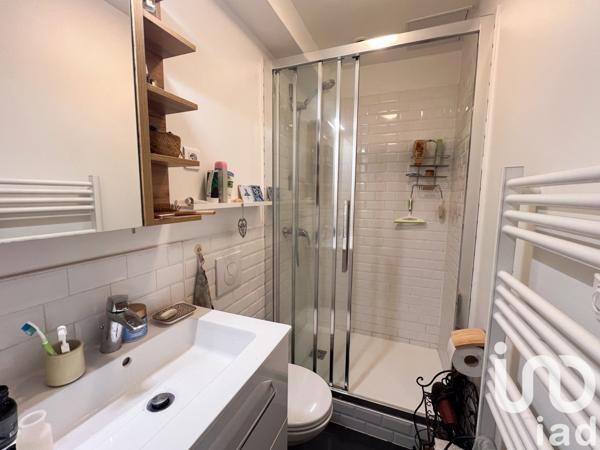 Appartement 2 pièces de 26 m² à Paris (75020)