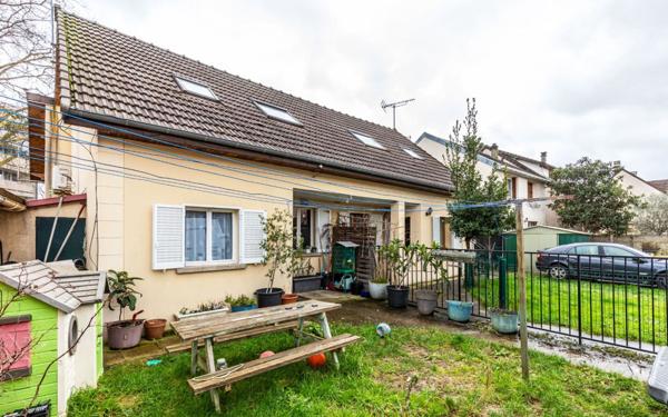 Immeuble à vendre    9 pièces • 140 m2 Chennevières-sur-Marne