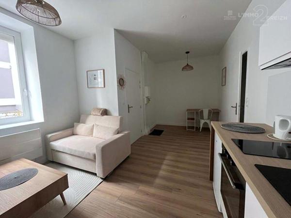 Immeuble de rapport, 3 T2 meublés loués, rénovation intégrale