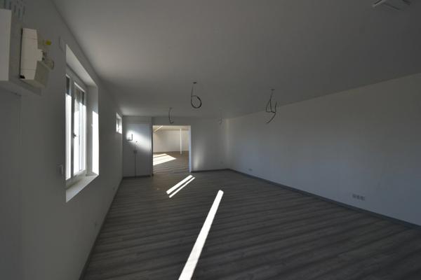 Local/bureau à louer VITRY EN CHAROLLAIS (71)