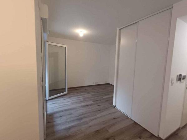 Appartement 2 pièces                                        - 44600 Saint-Nazaire - Hyper Centre Réf : 3685