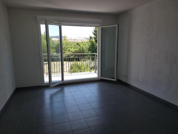 Brignoles appartement type 2