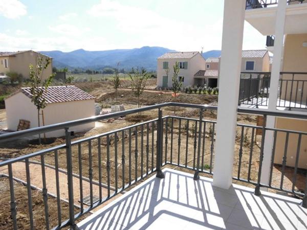 Brignoles appartement type 2