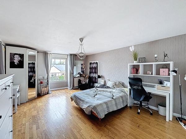 Maison familiale Château-Gontier Sur Mayenne - vie de plain pied 8 pièce(s)