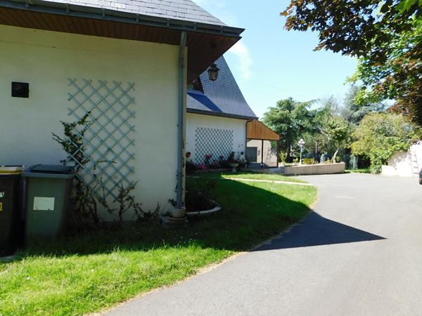 Maison Murs Erigne 204 m2