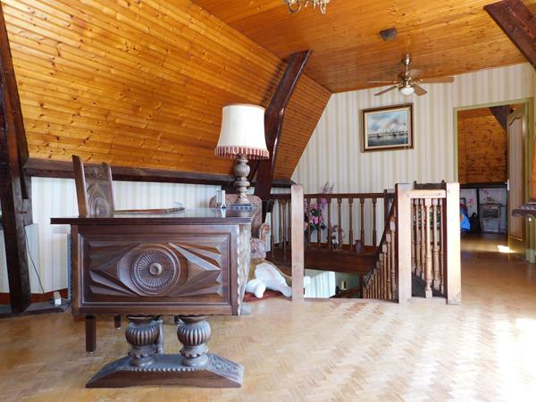Maison Murs Erigne 204 m2
