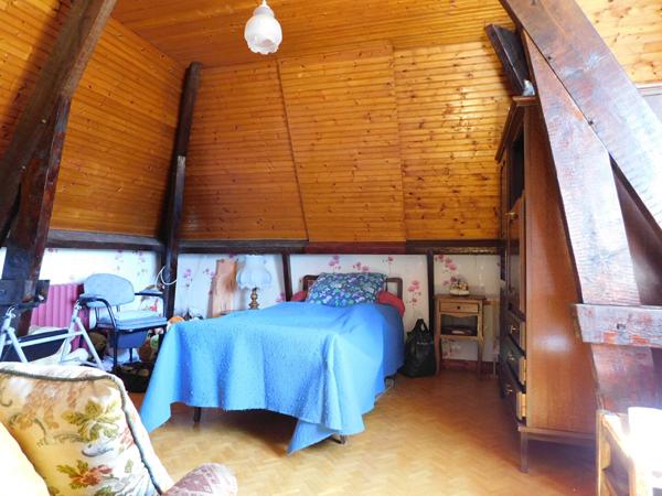 Maison Murs Erigne 204 m2