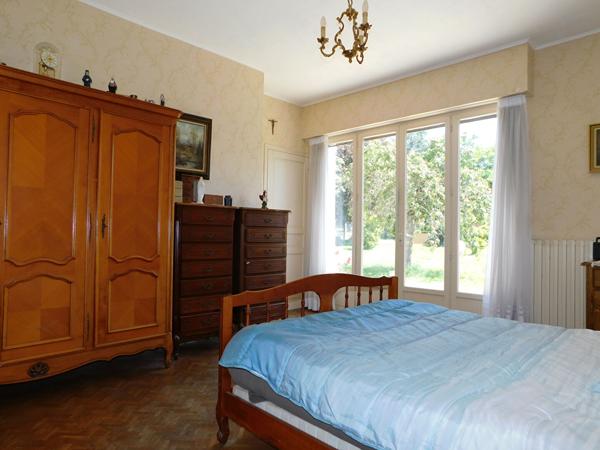 Maison Murs Erigne 204 m2