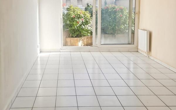 Appartement à vendre    2 pièces •  Pertuis