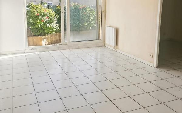 Appartement à vendre    2 pièces •  Pertuis
