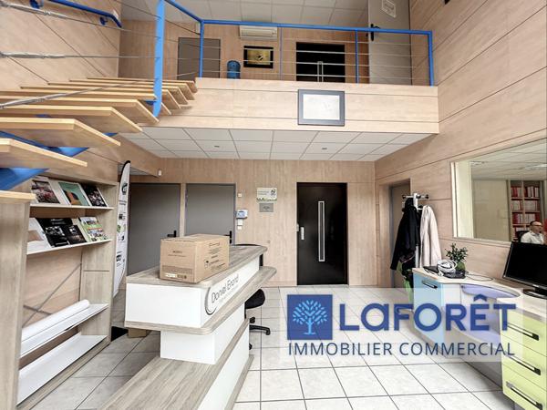 Achat local commercial Bressuire - 4134 m² - 1 749 000 €
