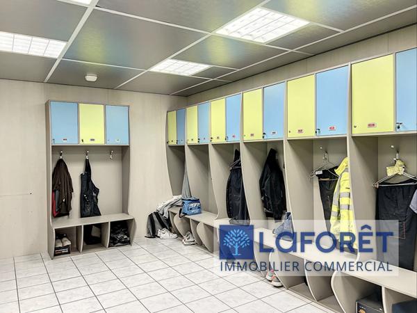 Achat local commercial Bressuire - 4134 m² - 1 749 000 €