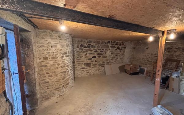 Maison à vendre    5 pièces • 140 m2 La Tour-de-Salvagny