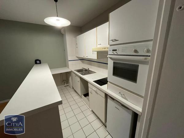 Appartement à louer 2 pièces 49.49m² Lille (59000)