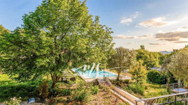 Bastide familiale rénovée 350 m² - Mimet