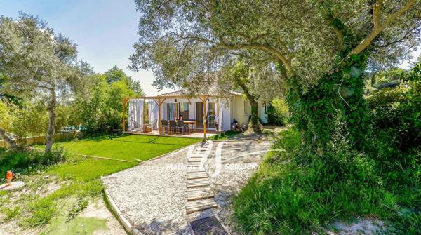 Bastide familiale rénovée 350 m² - Mimet